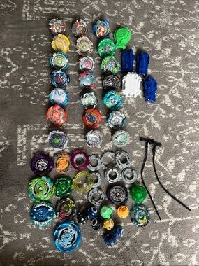Beyblade Lot mix of Assorted Beyblades